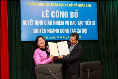 Công bố Quyết định đào tạo Tiến sĩ CTXH tại Đại học KHXH&NV - Mạng lưới nhân viên CTXH Việt Nam